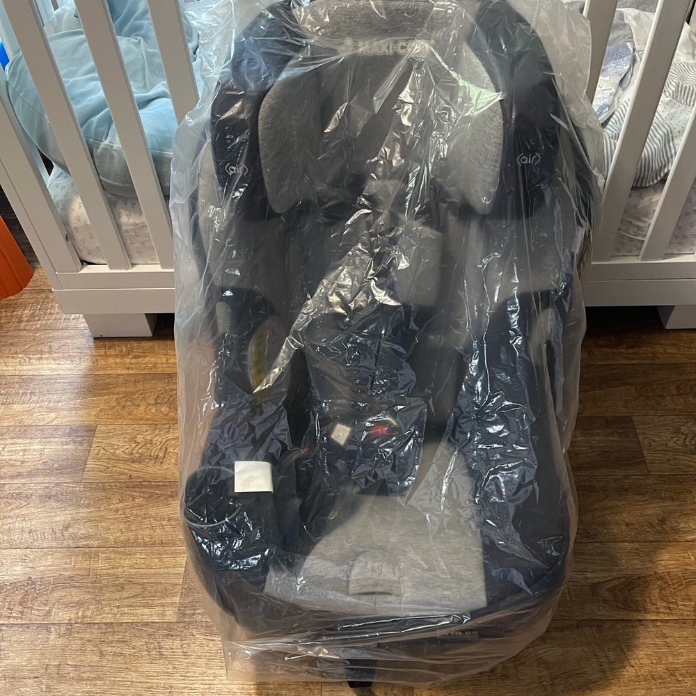 Maxi cosi - Picture 3 of 5